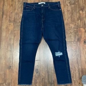 Levis jeans high waist size 18